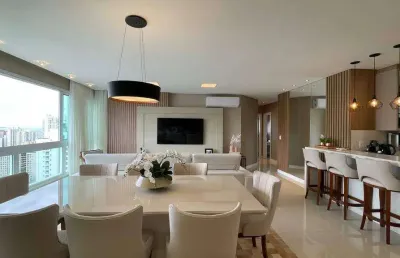Apartamento com vista mar à venda no ed. puerto velero em balneário camboriú