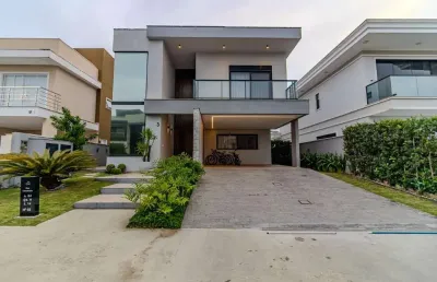 Casa em condomínio fechado com 3 quartos à venda na Rua Ivo José Rebello, 610, Santa Regina, Camboriú