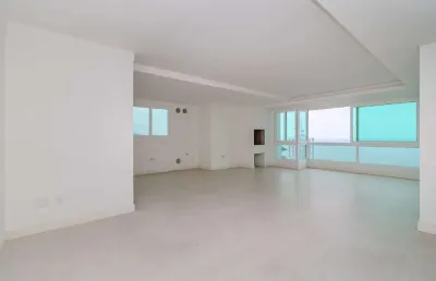 Apartamento com vista mar à venda no ed. camboas em balneário camboriú