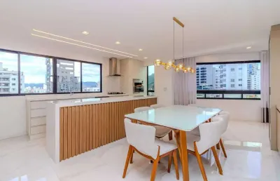 Apartamento com 3 quartos à venda na Rua 1500, 709, Centro, Balneário Camboriú