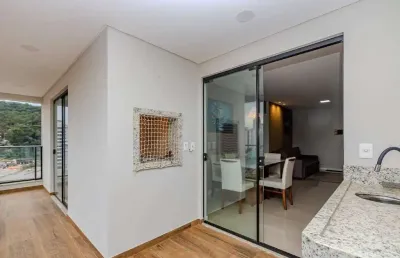 Apartamento com 2 dormitórios no condomínio lago moraine no bairro fazenda em itajaí