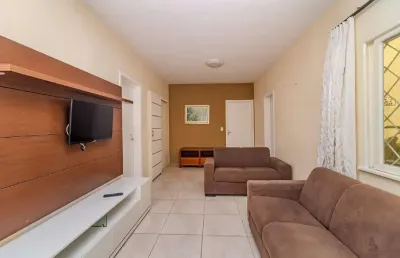 Casa com 3 quartos à venda na Rua 10, 441, Centro, Balneário Camboriú
