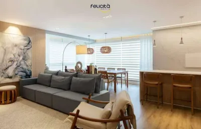 Apartamento a poucos passos do mar à venda em balneário camboriú
