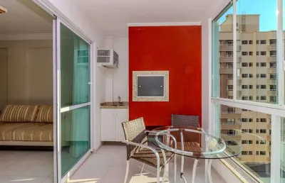 Apartamento a poucos passos do mar à venda em balneário camboriú