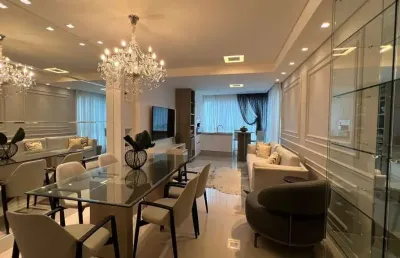 Apartamento próximo ao mar à venda em balneário camboriú