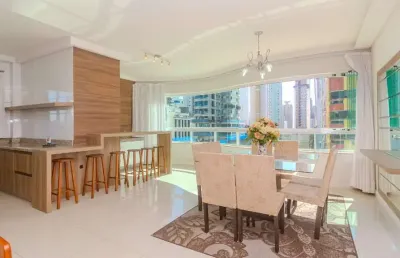 Apartamento com 3 quartos à venda na Rua 3450, 170, Centro, Balneário Camboriú