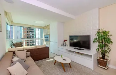 Apartamento próximo ao mar à venda em balneário camboriú