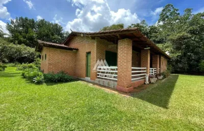 Vendo sítio em itatiaiuçu de 23.000m² com 04 quartos e piscina excelente localização