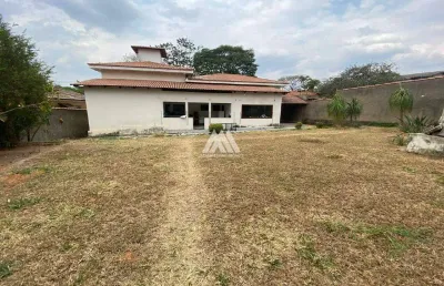 Casa com 3 quartos à venda no Santanense, Itaúna 