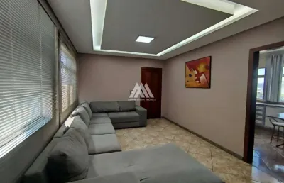 Vendo cobertura em itaúna com excelente localização!