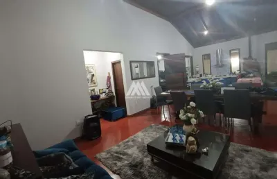 Casa com 2 quartos à venda no Sion, Itaúna 