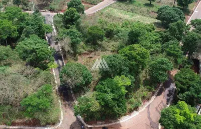 Vendo chácara em itatiaiuçu de 1098m² excelente localização.