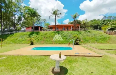 Vendo chácara em itatiaiuçu de 5000m² com 04 quartos e piscina excelente localização