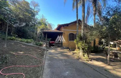Vendo sitio em itatiaiuçu de 30.000m² com 04 quartos excelente localização