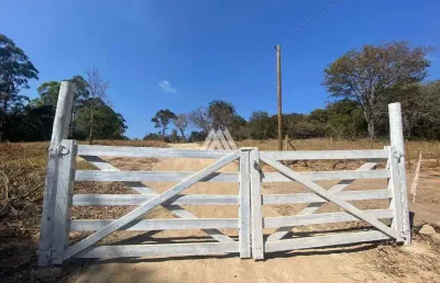 Vendo chácara em itatiaiuçu de 1000m² excelente localização.