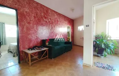 Casa com 4 quartos à venda no Santanense, Itaúna 