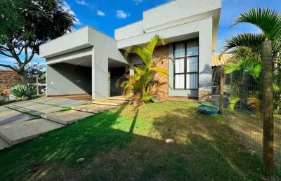 Casa à venda em igarapé: 1000m², 04 quartos, piscina aquecida e área gourmet!