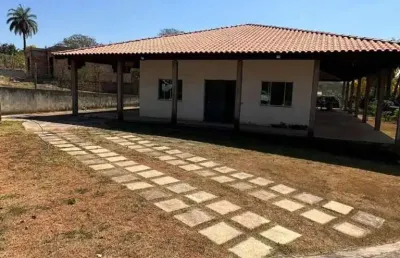 Casa de condomínio á venda com 03 quartos sendo 01 suíte, 1500m² em igarapé mg!