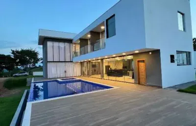 Casa alto padrão a venda condomínio fechado em bonfim mg!