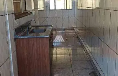 Vendo casa em itatiaiuçu com 2 quartos com excelente localização!