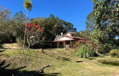 Vendo chácara com 6.500m² em itatiaiuçu com excelente localização!