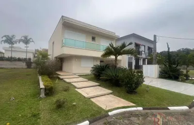 Sobrado com 5 dormitórios à venda, 257 m² por r$ 2.000.000 - maitinga - bertioga/sp