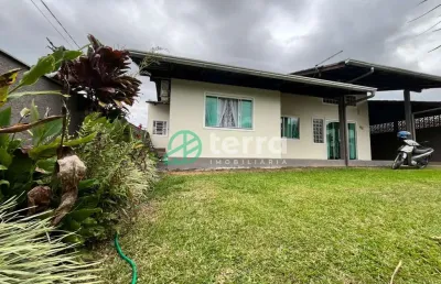 Casa com 3 quartos à venda no carijós, indaial , 231 m2 por r$ 680.000