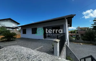 Casa com 4 quartos à venda no quintino, timbó , 198 m2 por r$ 795.000