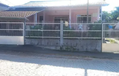 Casa com 5 quartos à venda no carijós, indaial  por r$ 770.000