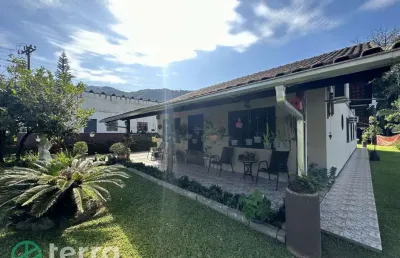 Casa com 3 quartos à venda no ribeirão clara, pomerode , 196 m2 por r$ 998.000