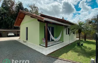 Casa com 3 quartos à venda no estrada das areias, indaial , 230 m2 por r$ 640.000
