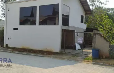 Casa com 3 quartos à venda em benedito, indaial , 270 m2 por r$ 400.000