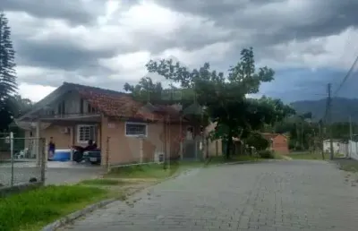 Casa com 3 quartos à venda no estrada das areias, indaial  por r$ 530.000