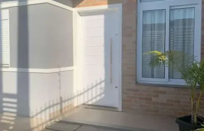 Casa para venda em gravataí, dom feliciano, 3 dormitórios, 1 suíte, 2 banheiros, 2 vagas