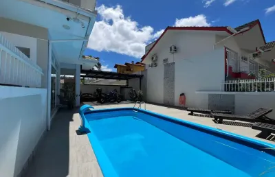 Casa alto padrão espetacular no pagani - palhoça sc.