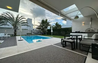 Casa com 3 dormitórios à venda, 266 m² por r$ 6.390.000,00 - jurerê internacional - florianópolis/sc