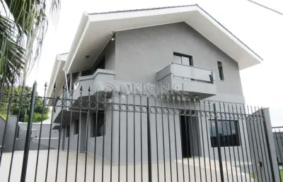 Casa comercial com 13 salas para alugar na Rua Paulo de Deus Bessa, 349, Santo Inácio, Curitiba