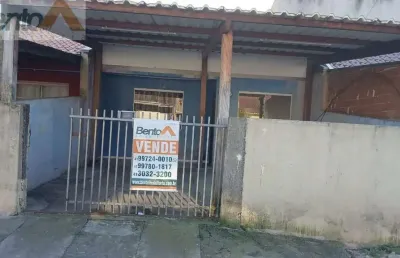 Casa com 2 quartos à venda na Rua Zebulon, Cristo Rei, Campo Largo