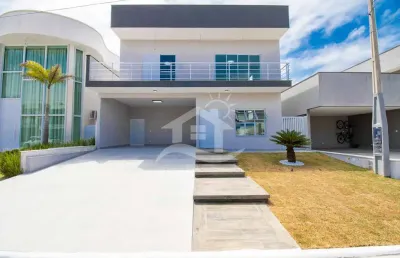 Casa sobrado à venda , 3 quarto(s),  sendo 3 suíte(s)  no bairro bougainville residencial iv, 1000 metros da praia, peruíbe-sp