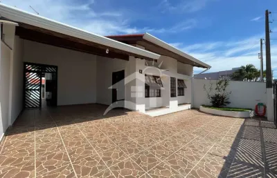 Casa térrea com edícula à venda , 3 quarto(s),  sendo 1 suíte(s)  no bairro josedy, 100 metros da praia, peruíbe-sp