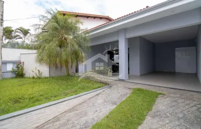 Casa térrea com edícula à venda , 3 quarto(s),  sendo 1 suíte(s)  no bairro oasis, 100 metros da praia, peruíbe-sp