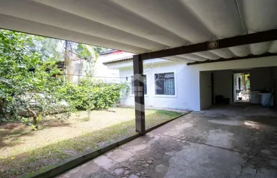 Casa térrea à venda , 2 quarto(s),  sendo 0 suíte(s)  no bairro garça vermelha, 800 metros da praia, peruíbe-sp
