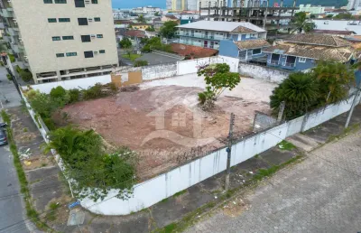 Terreno esquina à venda , ,   no bairro centro, 1000 metros da praia, peruíbe-sp
