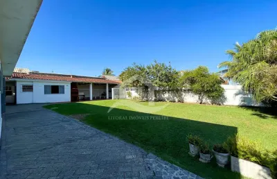 Casa térrea com edícula à venda , 4 quarto(s),  sendo 0 suíte(s)  no bairro flórida, 280 metros da praia, peruíbe-sp