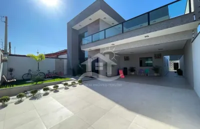 Casa assobradada à venda , 4 quarto(s),  sendo 3 suíte(s)  no bairro são josé, 700 metros da praia, peruíbe-sp