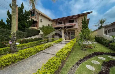 Casa térrea à venda com piscina, 4 quarto(s),  sendo 4 suíte(s)  no bairro bougainville residencial iii, 2 metros da praia, peruíbe-sp