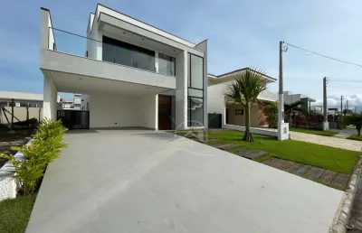 Casa sobrado novo à venda com piscina, 3 quarto(s),  sendo 3 suíte(s)  no bairro bougainville residencial iv, 1200 metros da praia, peruíbe-sp