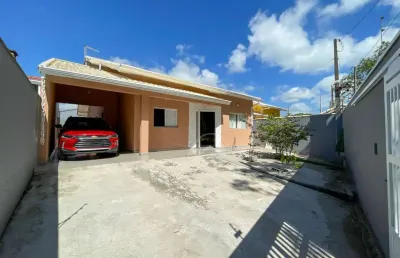 Casa térrea à venda com piscina, 3 quarto(s),  sendo 1 suíte(s)  no bairro belmira novaes, 600 metros da praia, peruíbe-sp