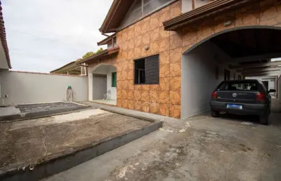 Casa térrea com edícula à venda , 4 quarto(s),  sendo 1 suíte(s)  no bairro jardim são luis, 4000 metros da praia, peruíbe-sp