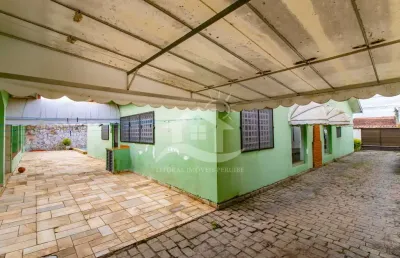 Casa térrea com piscina à venda com piscina, 4 quarto(s),  sendo 4 suíte(s)  no bairro stella maris, 600 metros da praia, peruíbe-sp